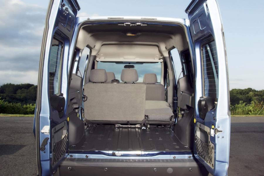 Ford Tourneo 2006 года  (фото 17 из 26)